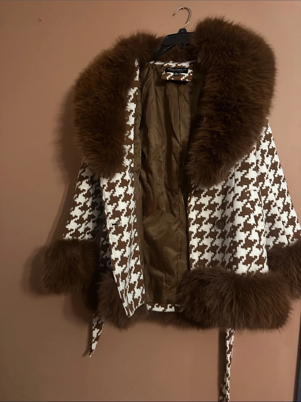 Beautiful Soft Brown & White Houndstooth pop Removable Faux Fur-Trim Coat